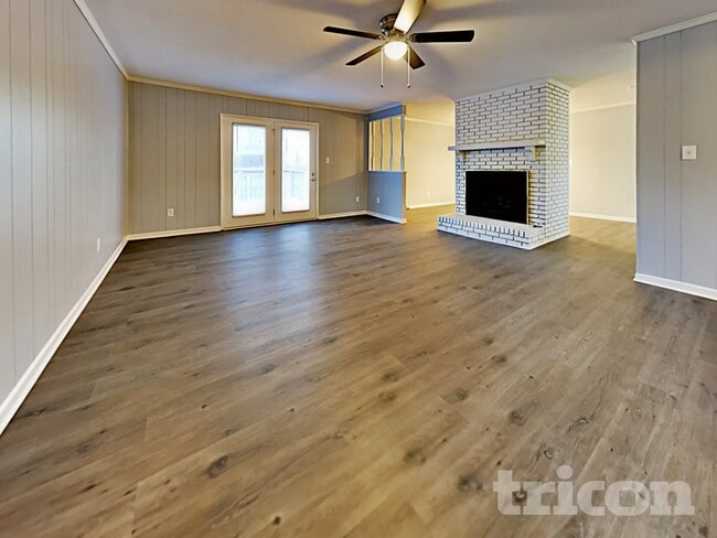 Building Photo - 605 Colorado Ct