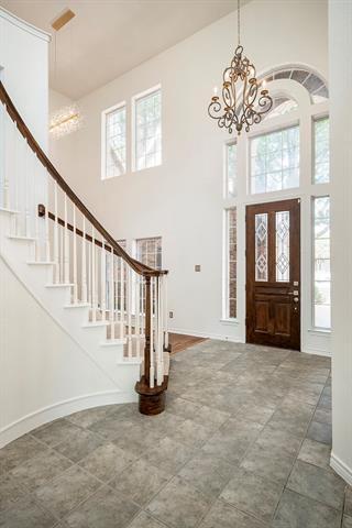 Foto del edificio - 6324 Park Meadow Ln