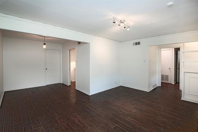 Foto del edificio - 2014 Peavy Rd