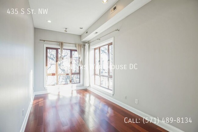 Building Photo - Modern 3BR in Old City – Prime Location!