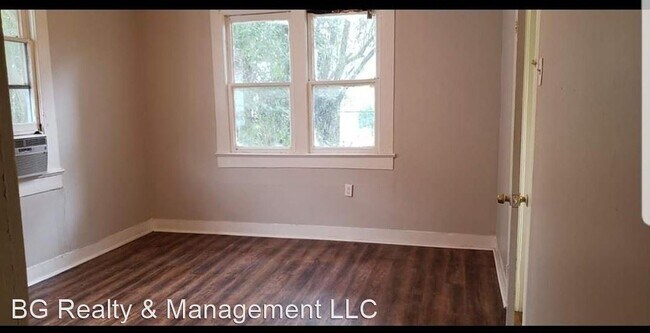 Foto del edificio - 2 br, 1 bath House - 1021 N Pierce St