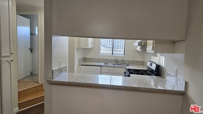 Foto del edificio - 555 W Dryden St