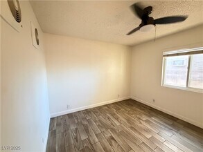 Building Photo - 5806 Dodd St