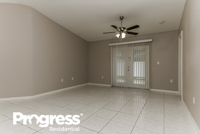 Building Photo - 3103 Pine Top Dr