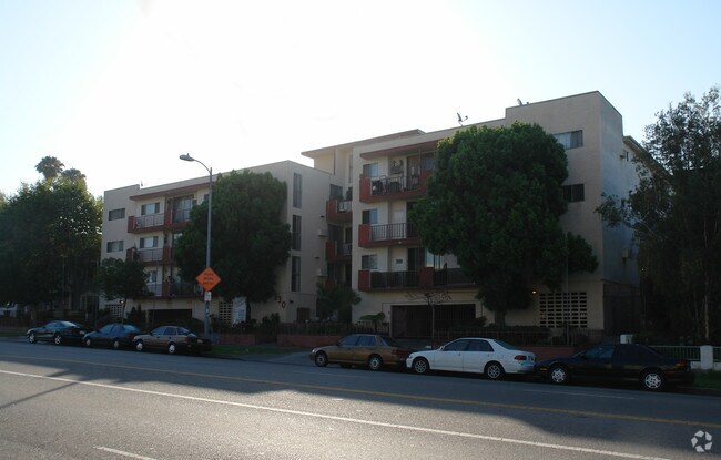 Building Photo - 330 S Rampart Blvd