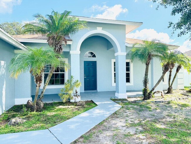 Foto del edificio - 549 SW Prater Ave