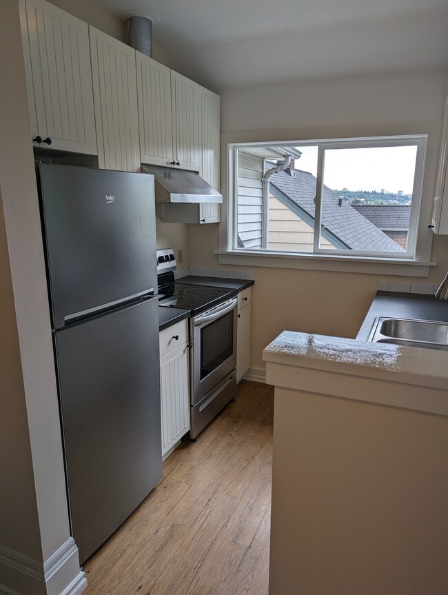 Kitchen1 - 4049 Latona Avenue NE