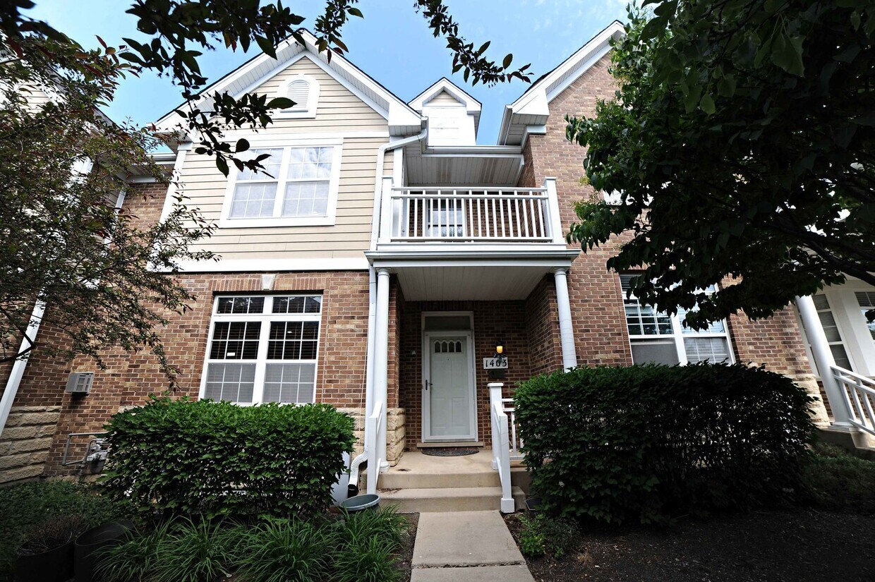 Primary Photo - 1403 Flagstone Pl