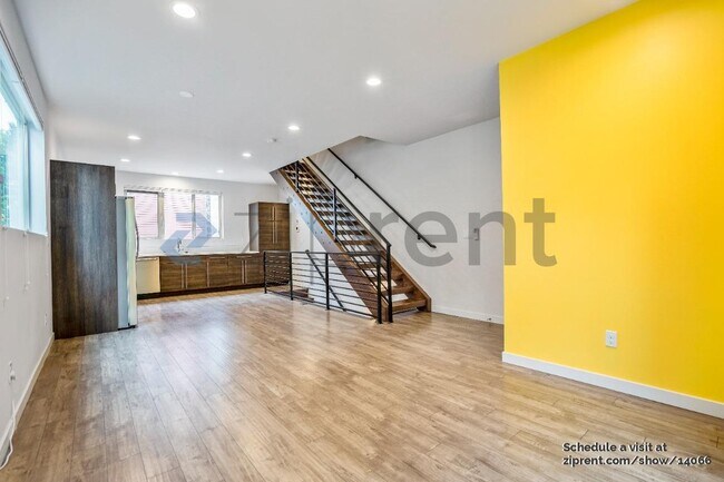 Foto del edificio - 9607 Roosevelt Way NE
