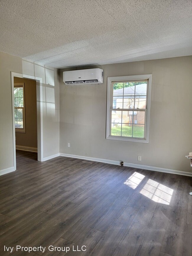 Building Photo - 3 br, 1 bath House - 2207 Madrid St