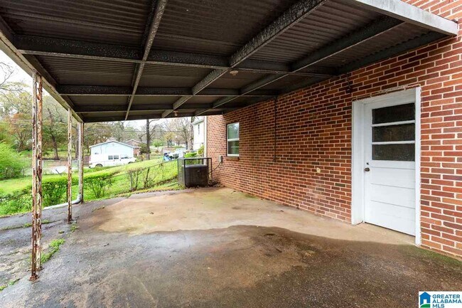 Foto del edificio - 1136 Birchwood St