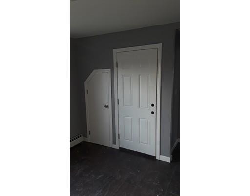 Building Photo - 2 bedroom in Brockton MA 02301