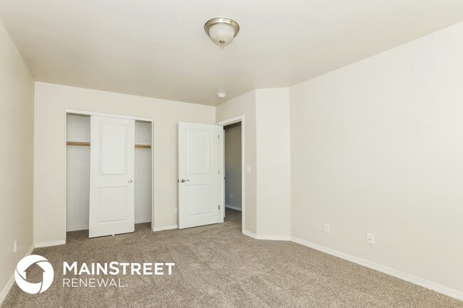 Building Photo - 2000 N 36th St