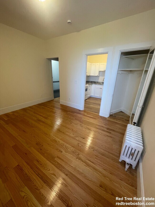 Foto del edificio - 504 Beacon St