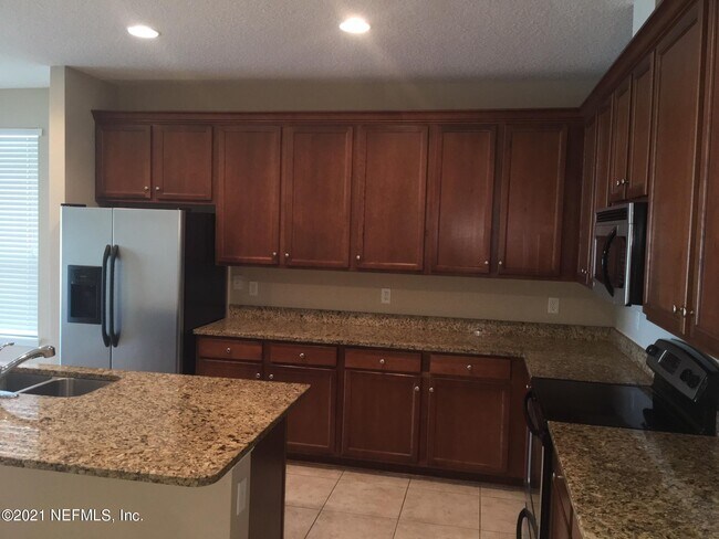 Building Photo - 12118 Wynnfield Lakes Cir