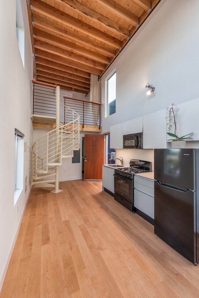 3586 Adams Avenue, Unit 14 photo'