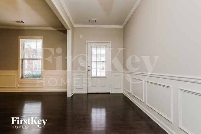 Building Photo - 4895 Frontier Dr
