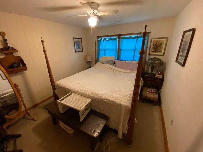 dormitorio 1 - 1005 Montgomery St