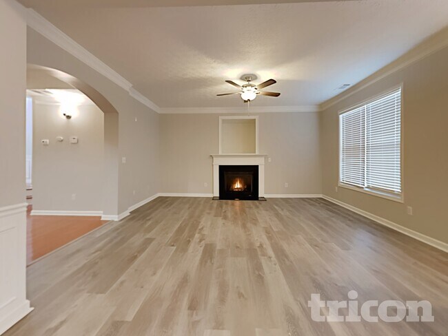 Building Photo - 8132 Brookbend Dr