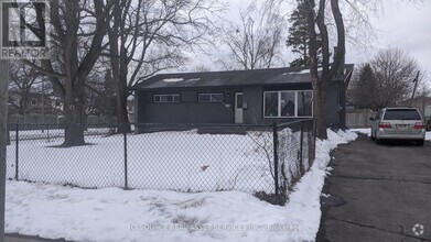 Building Photo - 1152 Cedar St