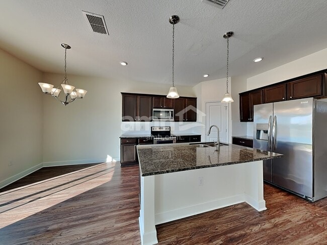 Building Photo - 4803 Windy Hammock Way