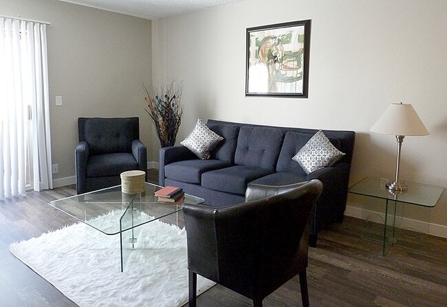 Foto del edificio - 818 S Dexter St