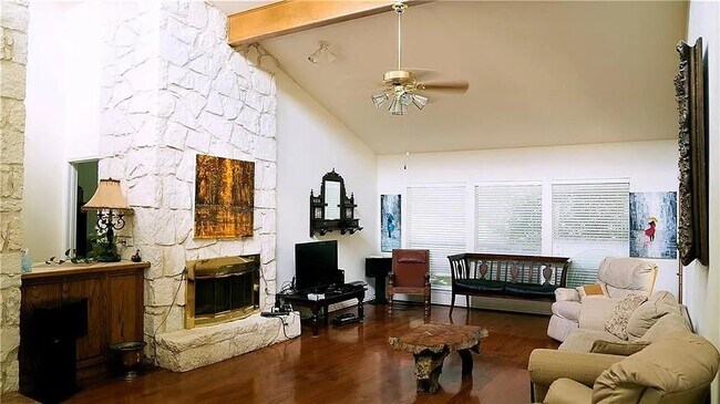 Building Photo - 3103 Mistywood Cir