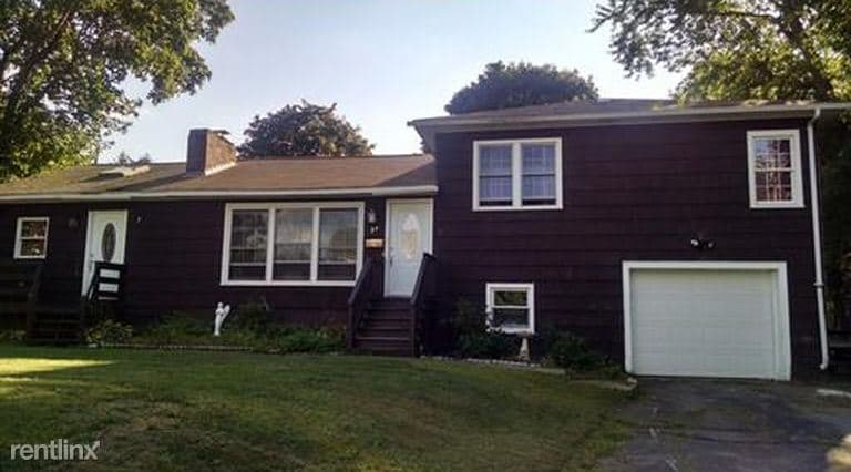 Primary Photo - 34 Walnut St
