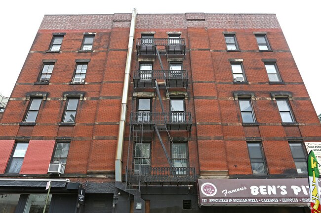 Building Photo - 177 Spring St