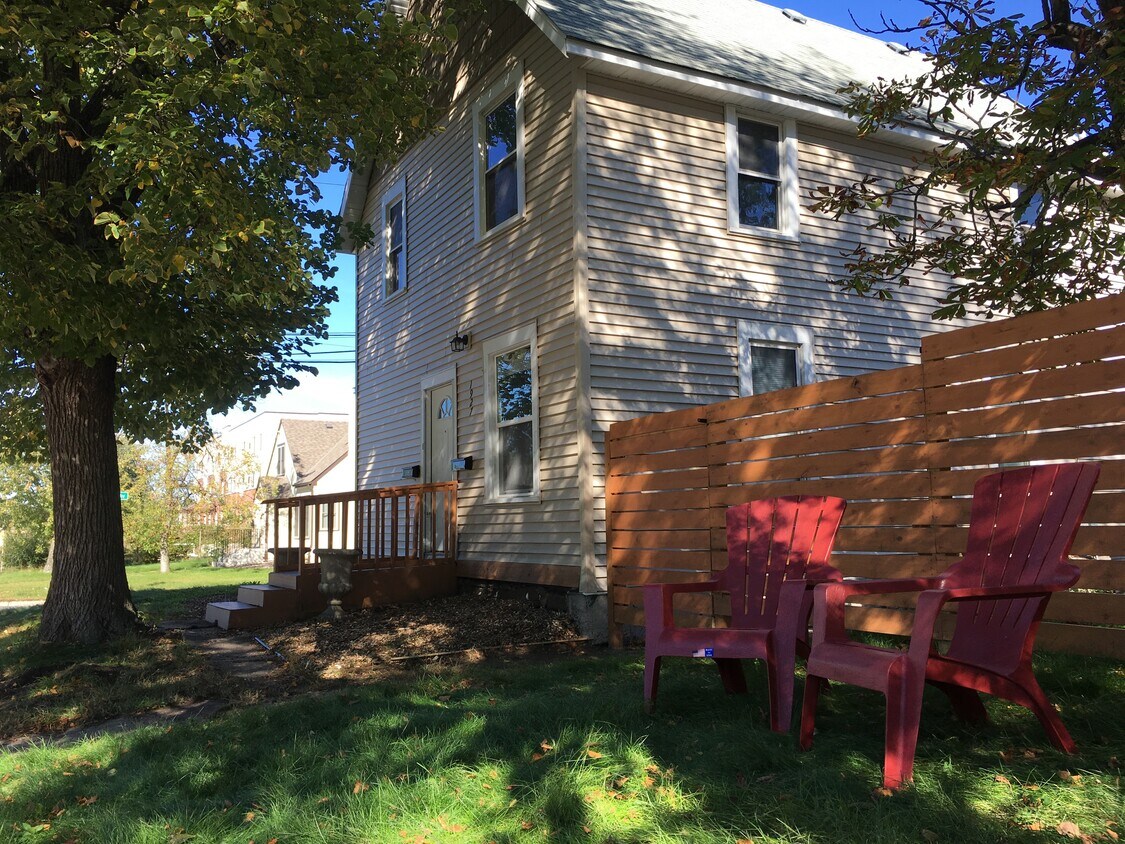 Recently renovated house on top of the hill - 1927 Washington Street Northeast