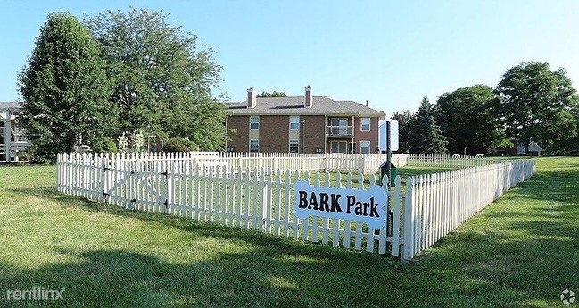 Foto del edificio - 7178 Chadwood Ln