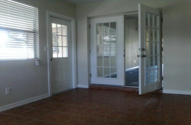 Foto principal - 86 Bayside Dr
