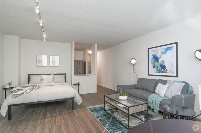 Studio, 1 BA - Living Area - Elm Street Plaza