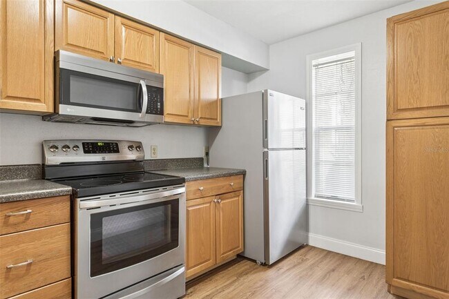Building Photo - 11325 Stratton Park Dr