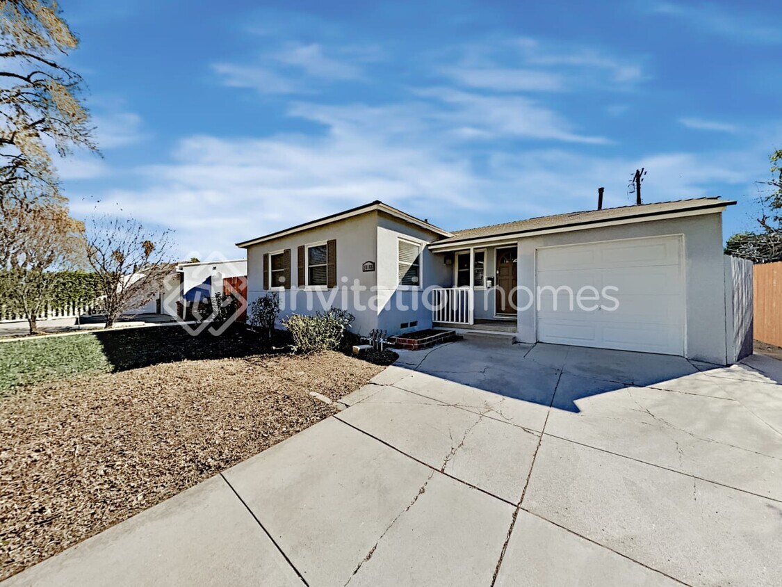 Foto principal - 18166 Keswick St