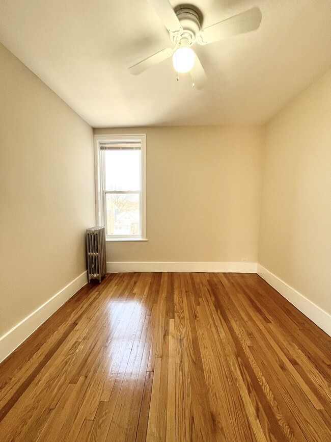 Foto del edificio - 4306 W Shakespeare Ave
