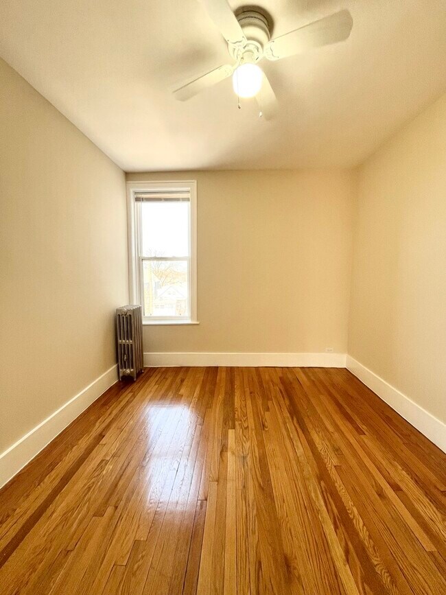 Foto del edificio - 4306 W Shakespeare Ave