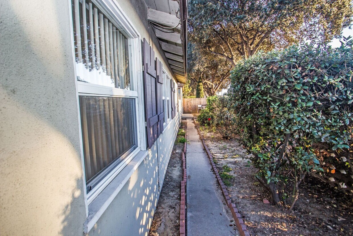 Foto principal - Charming Light Filled Ventura 2 Bd Cottage...