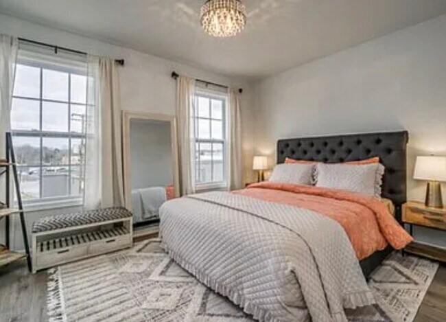 Foto del edificio - 151 Rosemont Dr