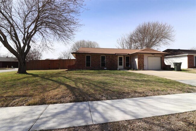 Building Photo - 1734 Meridian Way