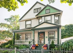 Building Photo - 6511 Fir Ave