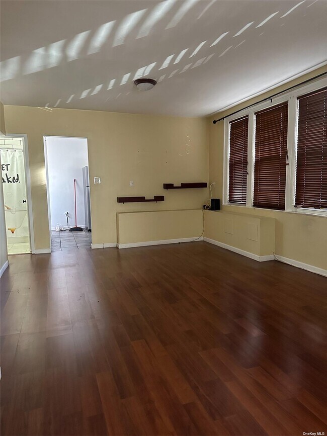 Foto del edificio - 132-07 97th Ave