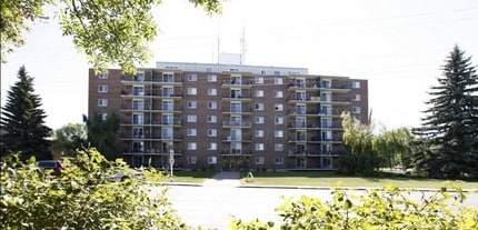Building Photo - Hilltop Towers