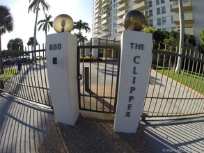 Building Photo - 880 NE 69th St