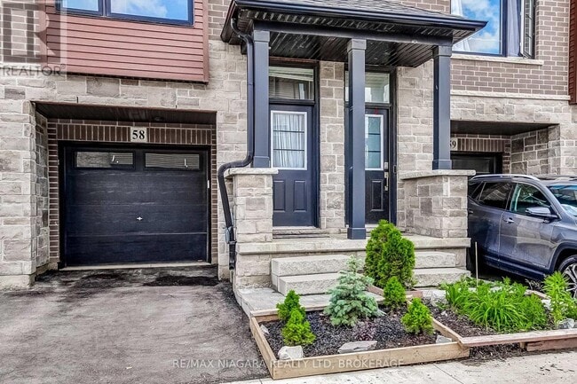 Building Photo - 461 Blackburn Dr
