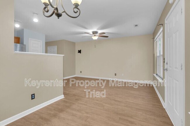 Foto del edificio - 3111 Alder Way