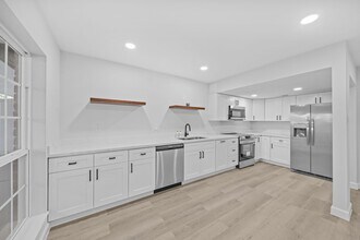 Building Photo - 14333 Memorial Dr