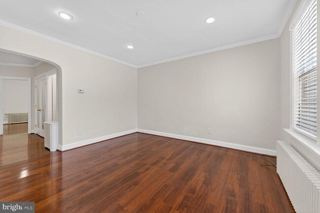 Building Photo - 1618 18th St SE