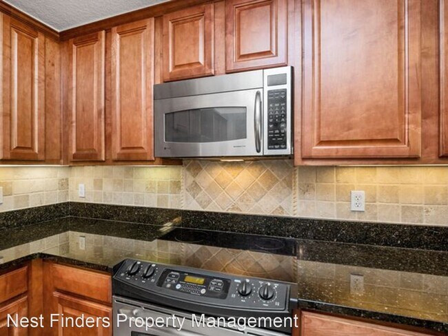 Foto del edificio - 3 br, 3 bath House - 932 1st St N #502