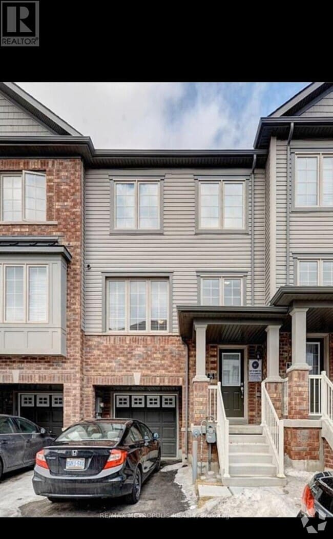 Building Photo - 420-420 Linden Dr